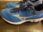 MIZUNO MENS SHOES