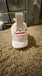 Mizuno volleyball shoes