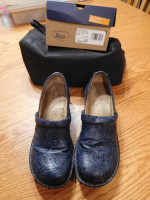 Bass Navy Shoes