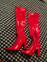 Bunch of clothing/shoes