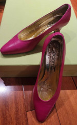 PALOMA Made in Italy Hot Pink / Fuchsia Leather 2” heel Pump Shoes 6.5