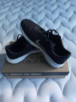Nike Flex Experience Run 11 Shoes Mens size 8