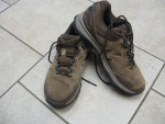 SHOES: NEW BALANCE Abzorb hiking shoes