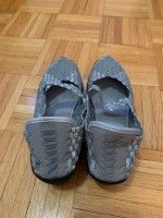 New Silver Athletech Basket Weave Womens Woven Wedge Shoes Sz. 9