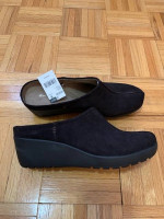 New Thom McAn Alberta Brown Suede Wedges Shoes 9
