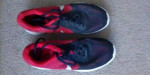 Like New Men's Red and Black Nike size 7 1/2 tennis shoes ONLY $10