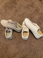 Taos Moc Shoes 9.5 NIB