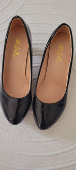 Pump shoes women