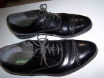 Mens dress shoes: size 10 standard width