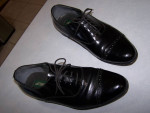 Mens dress shoes: size 10 standard width