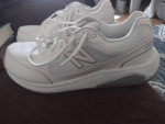 Men's New Balance Tennis Shoes