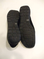 Easy Spirit ladies' suede casual shoes