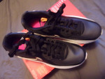 NEW Nike AirMAx Unisex Shoes