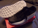 NEW Nike AirMAx Unisex Shoes