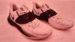 Nike Kyrie Low 3 Basketball Shoes sneakers Mens 9.5, 10