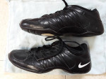 Women's Nike Shoes - Sz. 9