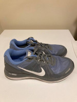 Nike Dual Fusion X 2 Women's Running Shoes Size 9.5