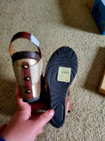 4 Pairs of Women's Shoes Size 8m LOT  - Will Separate Also