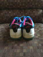 NIKE SHOES SIZE 5Y