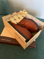 Size 5M Deer Stags Dress Shoes
