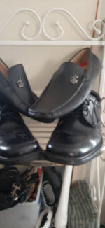 Mens dress shoes det