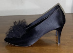 BEAUTIFUL YVES SAINT LAURENT BLACK SHOES SIZE 7 M