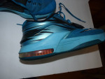 NIKE ZOOM KEVIN DURANT SHOES in size 10