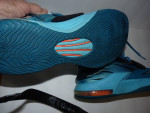 NIKE ZOOM KEVIN DURANT SHOES in size 10