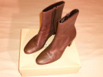 Leather BOOTS. Womens 8 US, 38 EU SHOES. Brown. 2 3/4 High Heels