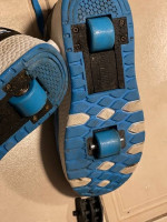 Kids rolling shoes, 2 wheels, size 33 EU