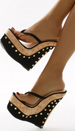 Ladies Shoes
Summer Flock Wedges
Party Fashion Classics Big
Yards Modern Thong B