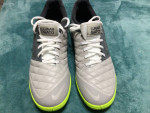 NEW NIKE LUNARGATO II INDOOR SOCCER SHOES SIZE 12 GRAY (580456-010)