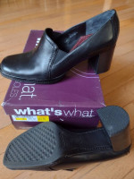 Aerosoles What's What Black Healed Leather Loafers Shoes, Size 7M