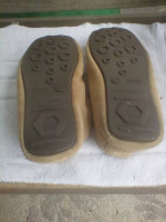 Mens House Shoes. 11/ 12