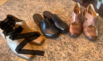 2 pr. of Women's Shoes - All in great condition - sz. 9.5