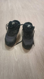 AIR MAX tennis shoes