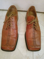 Man's Leather dressy/causal shoes