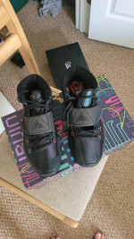 Kyrie 6 Black/Black Retro Shoes Mens 9.5