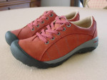 Keen Presidio Lace up Shoes Henna Red Women's 7.5 New in Box