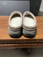 NEW Columbia Techlite size 10 walking or hiking shoes