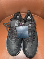New The North Face Vectiv Exploris FutureLight Women’s Size 9.5 Hiking Shoes