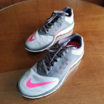 Womens Nike Athleteic Shoes Size 10