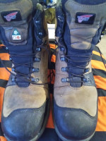 Redwing shoes steel toed boots size 13 water proof