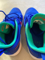 Boys Nike shoes size 6y like new