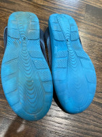 Speedo shoes size 4/5