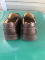 Lightly Used Clarks Men’s Shoes Sz 9M