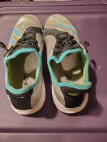 ZEET ZOOT ULTRA RUNNING SHOES 7.5 PRE-OWNED
