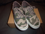 New Mens Sz 8.5  Sperry Camo Shoes