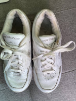 Woman’s New Balance Shoes