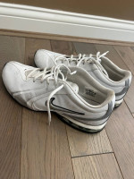 Nike Reax Men’s Size 11 Athletic Shoes!